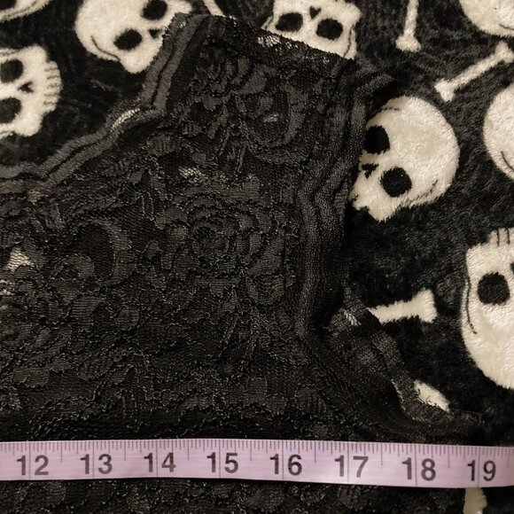 LE CHATEAU Black lace wiggle dress ~ Goth MEDIUM LARGE stretchy pencil dress - Picture 8 of 14